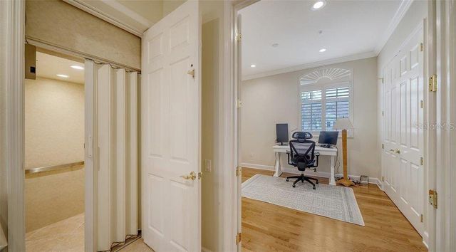 5208 PARISIENNE PLACE 202B33, Sarasota, FL 34238