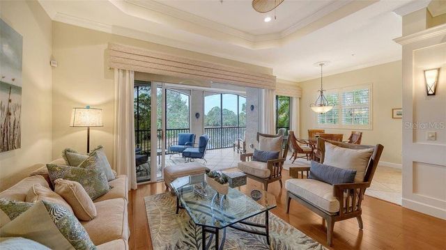 5208 PARISIENNE PLACE 202B33, Sarasota, FL 34238