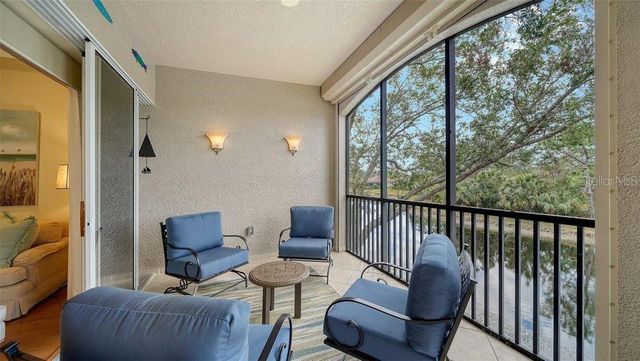 5208 PARISIENNE PLACE 202B33, Sarasota, FL 34238