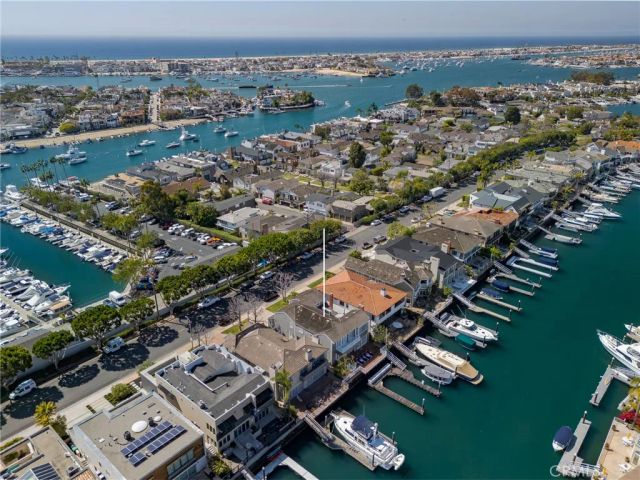 736 Harbor Island Drive, Newport Beach, CA 92660