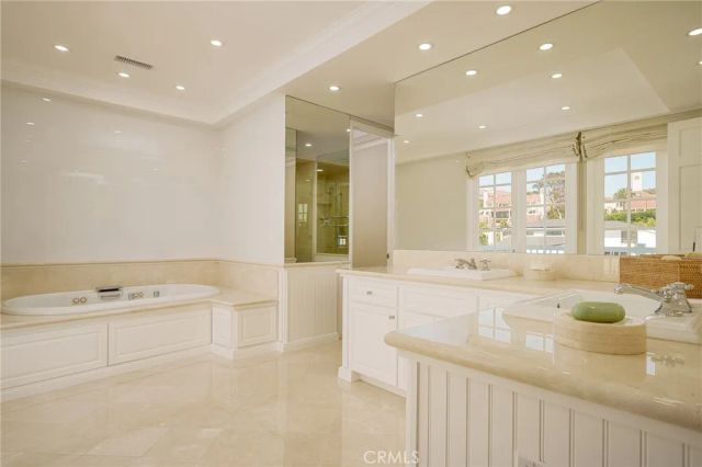 736 Harbor Island Drive, Newport Beach, CA 92660