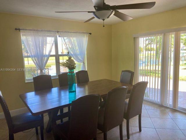 4046 Eastridge Dr, Deerfield Beach, FL 33064