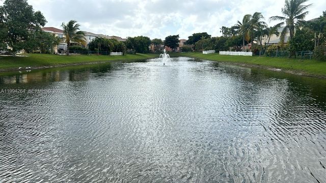 4046 Eastridge Dr, Deerfield Beach, FL 33064