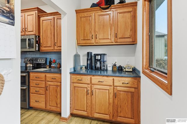 4702 Lakewood Drive, Blair, NE 68008