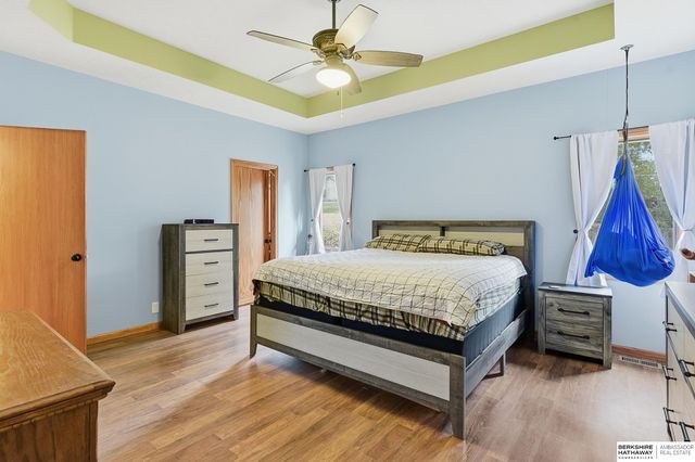 4702 Lakewood Drive, Blair, NE 68008