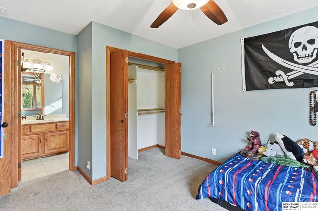 4702 Lakewood Drive, Blair, NE 68008