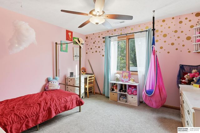 4702 Lakewood Drive, Blair, NE 68008