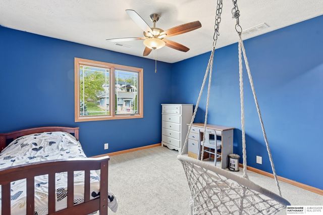 4702 Lakewood Drive, Blair, NE 68008