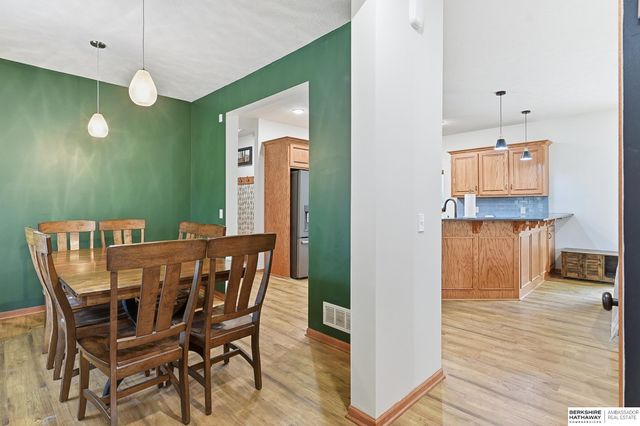 4702 Lakewood Drive, Blair, NE 68008