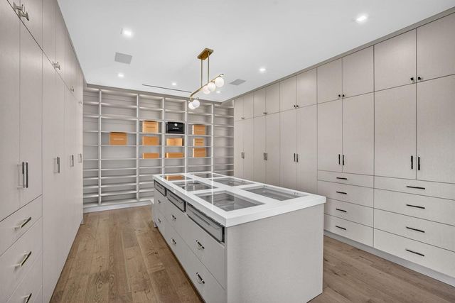 4312 NE 23 Avenue, Fort Lauderdale, FL 33308