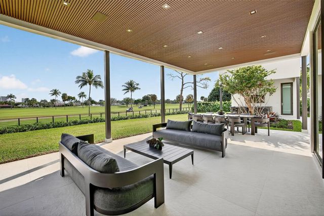 4312 NE 23 Avenue, Fort Lauderdale, FL 33308