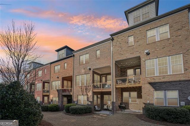 1631 Canopy Chase, Brookhaven, GA 30319