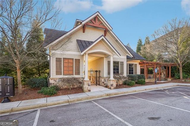 1631 Canopy Chase, Brookhaven, GA 30319