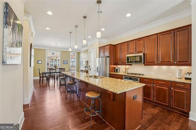 1631 Canopy Chase, Brookhaven, GA 30319