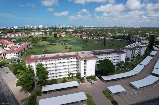 37 High Point CIR E 602, Naples, FL 34103