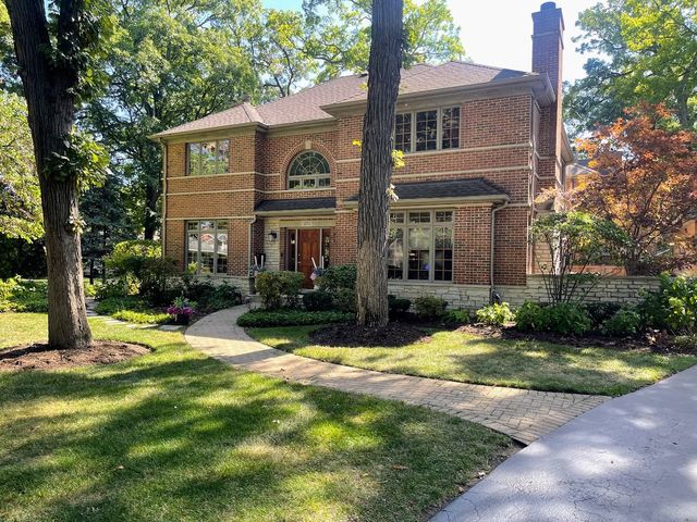 300 S Rose Avenue, Park Ridge, IL 60068