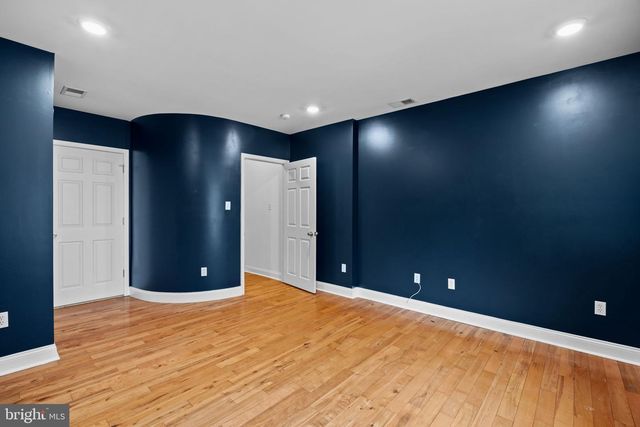 805 S 19TH ST, Philadelphia, PA 19146