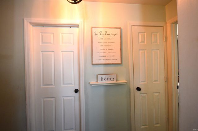 11875 E South Avenue, Walkerton, IN 46574