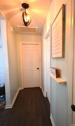 11875 E South Avenue, Walkerton, IN 46574