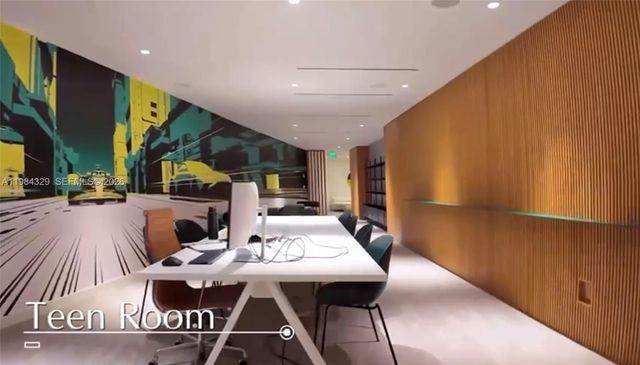 300 Biscayne Boulevard Way 2601E, Miami, FL 33131
