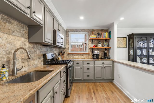 148 Putnam Park, Greenwich, CT 06830