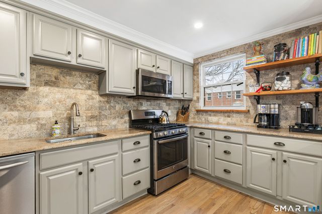 148 Putnam Park, Greenwich, CT 06830