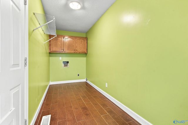 423 Ariel Drive NW, Harvest, AL 35749