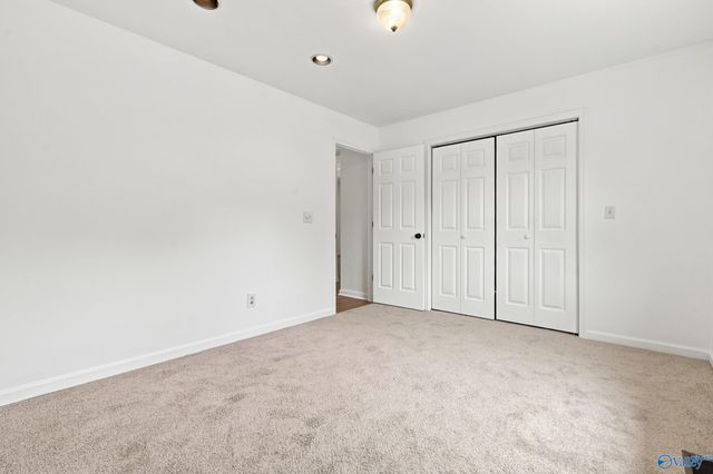 423 Ariel Drive NW, Harvest, AL 35749