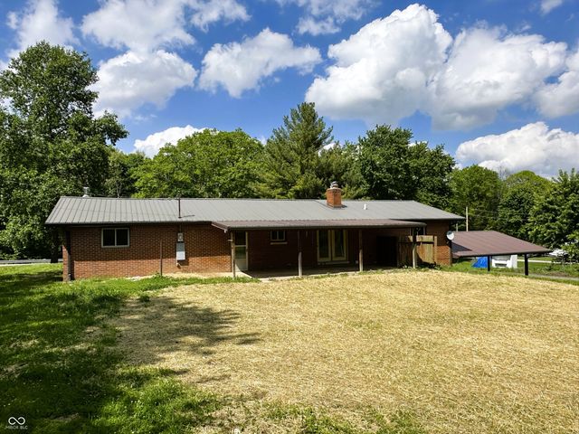 2138 W Range Line Road, Greencastle, IN 46135