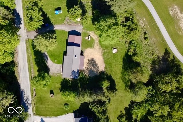 2138 W Range Line Road, Greencastle, IN 46135