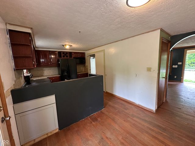 2138 W Range Line Road, Greencastle, IN 46135