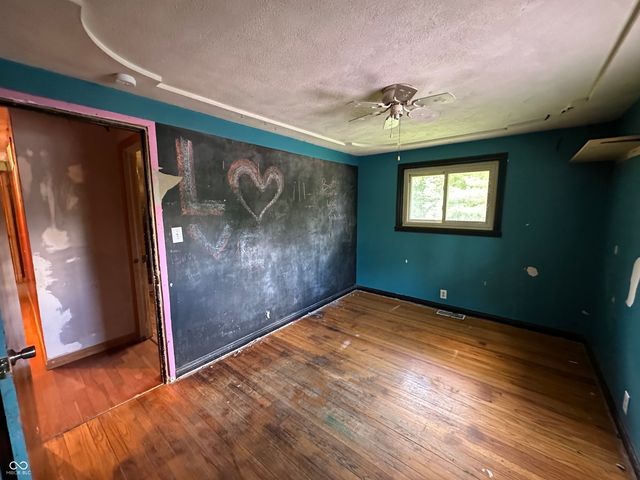 2138 W Range Line Road, Greencastle, IN 46135