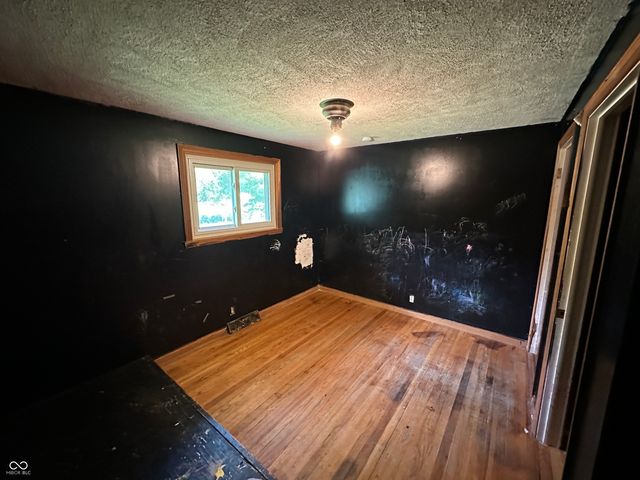 2138 W Range Line Road, Greencastle, IN 46135