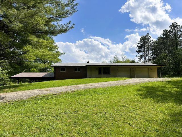 2138 W Range Line Road, Greencastle, IN 46135