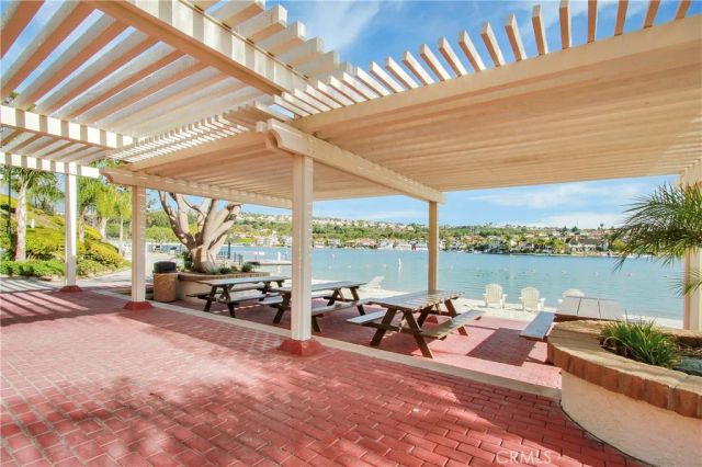 22564 Galilea 32, Mission Viejo, CA 92692