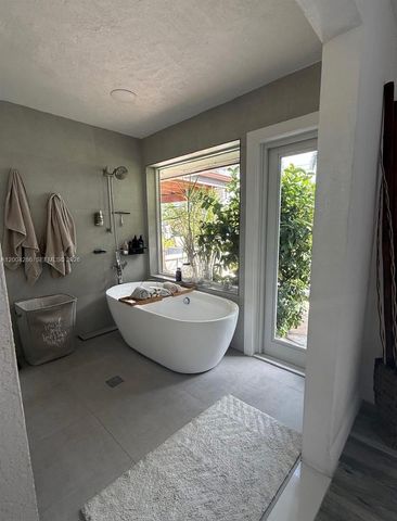 13280 SW 103rd Ter 0, Miami, FL 33186