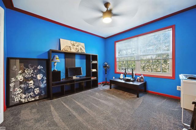 42680 Chippewa Drive, Clinton Twp, MI 48038