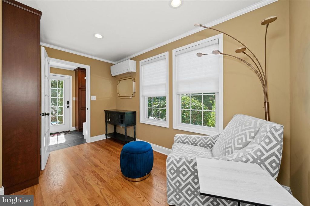 Image 22 of property listing at 2302 FOULK RD, Wilmington, DE 19810