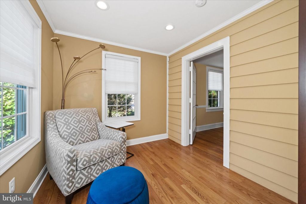 Image 23 of property listing at 2302 FOULK RD, Wilmington, DE 19810