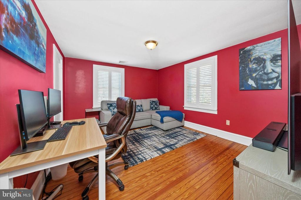 Image 36 of property listing at 2302 FOULK RD, Wilmington, DE 19810