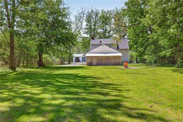 971 Aurora Street, Elma, NY 14086