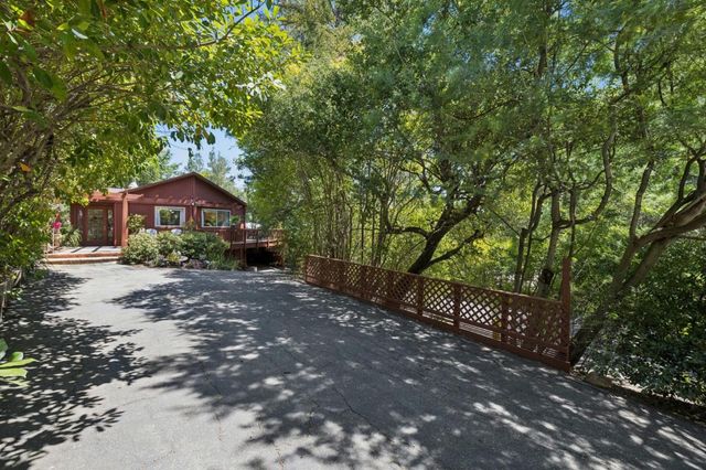 200 Jackson Street, Los Gatos, CA 95030
