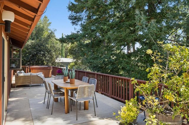 200 Jackson Street, Los Gatos, CA 95030