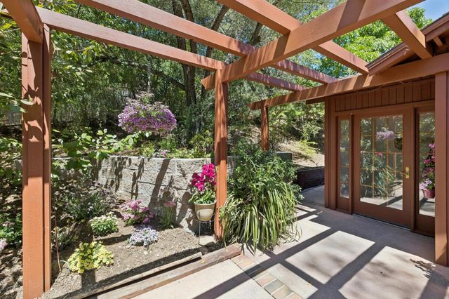 200 Jackson Street, Los Gatos, CA 95030