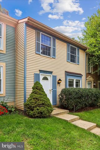 12151 PURPLE SAGE CT, Reston, VA 20194