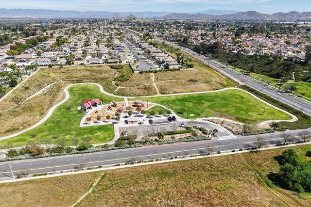 1815 Myrtle Street, Corona, CA 92878