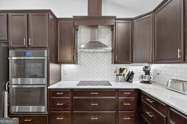 173 W Lake Boulevard, Carrollton, GA 30116