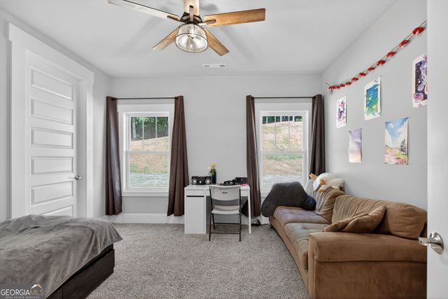 173 W Lake Boulevard, Carrollton, GA 30116