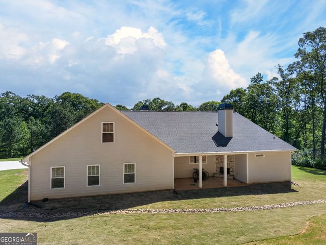 173 W Lake Boulevard, Carrollton, GA 30116