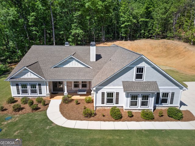 173 W Lake Boulevard, Carrollton, GA 30116